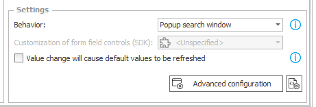 Field with `Value change will cause default...` causes a evaluation of all restrictions like `Requiredness restriction`